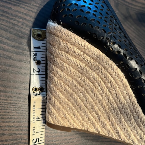 Michael Kors Olivia Wedge Espadrille Sandles - Picture 6 of 8